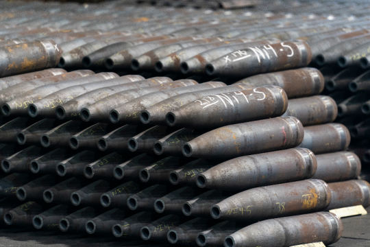 155 mm M795 artillery projectiles